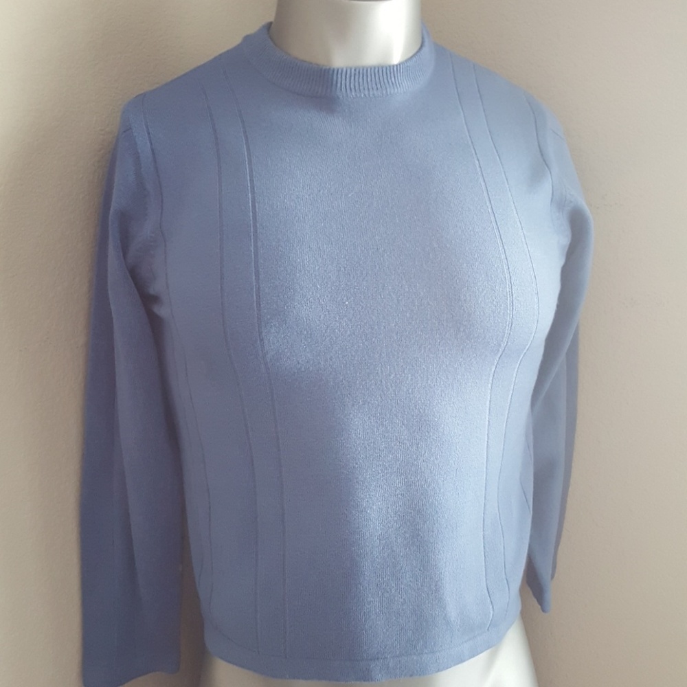 Jonathan Logan - Sweater